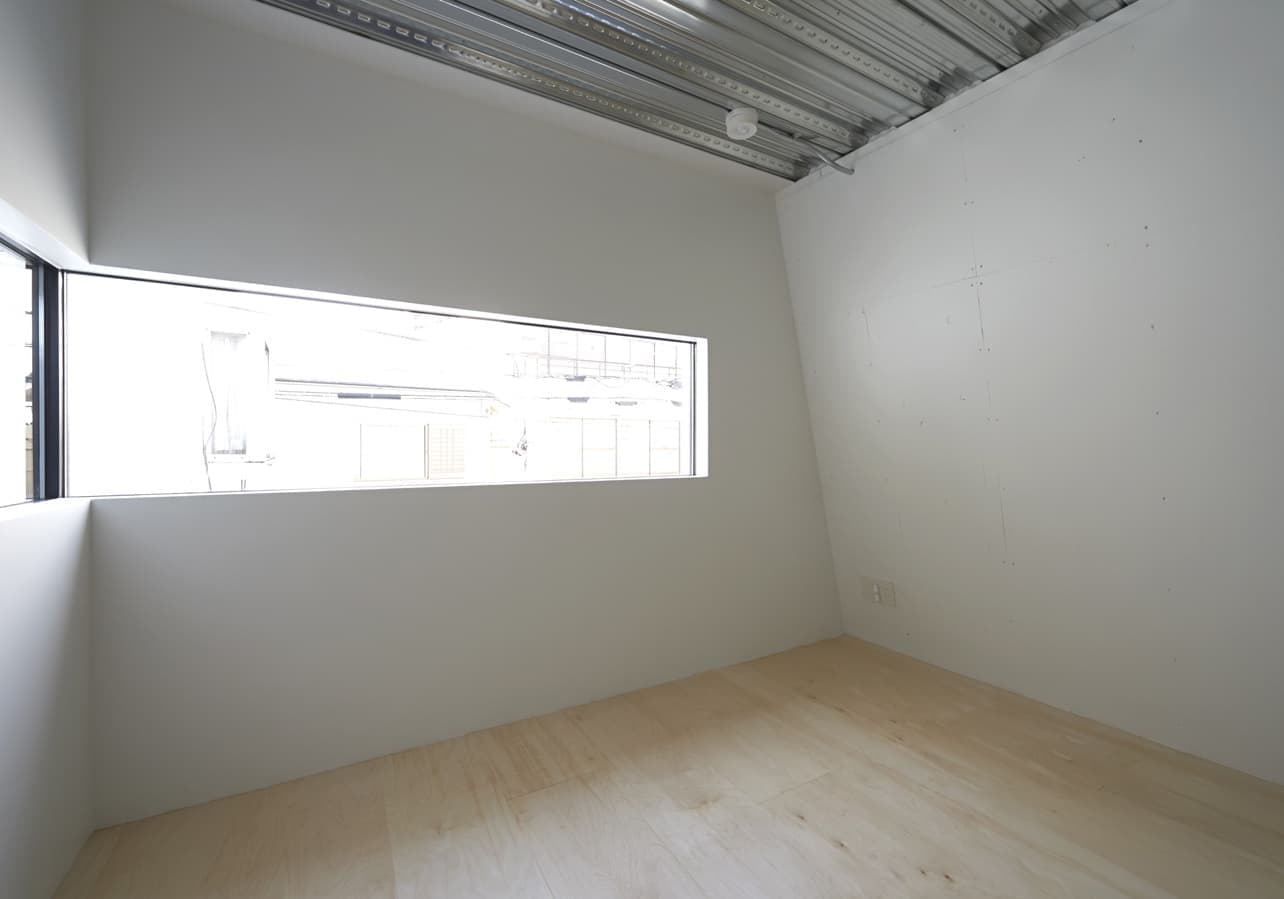 コンパクトな個室