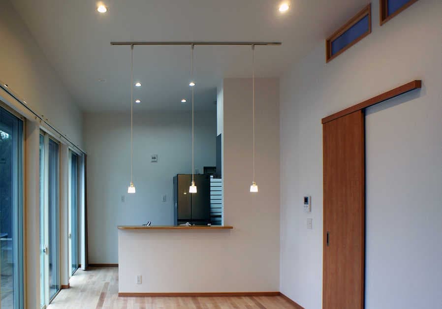 約3.5m天井高のリビング