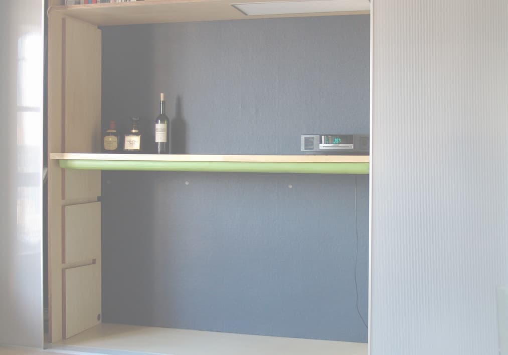 可変家具ハイカウンター状態