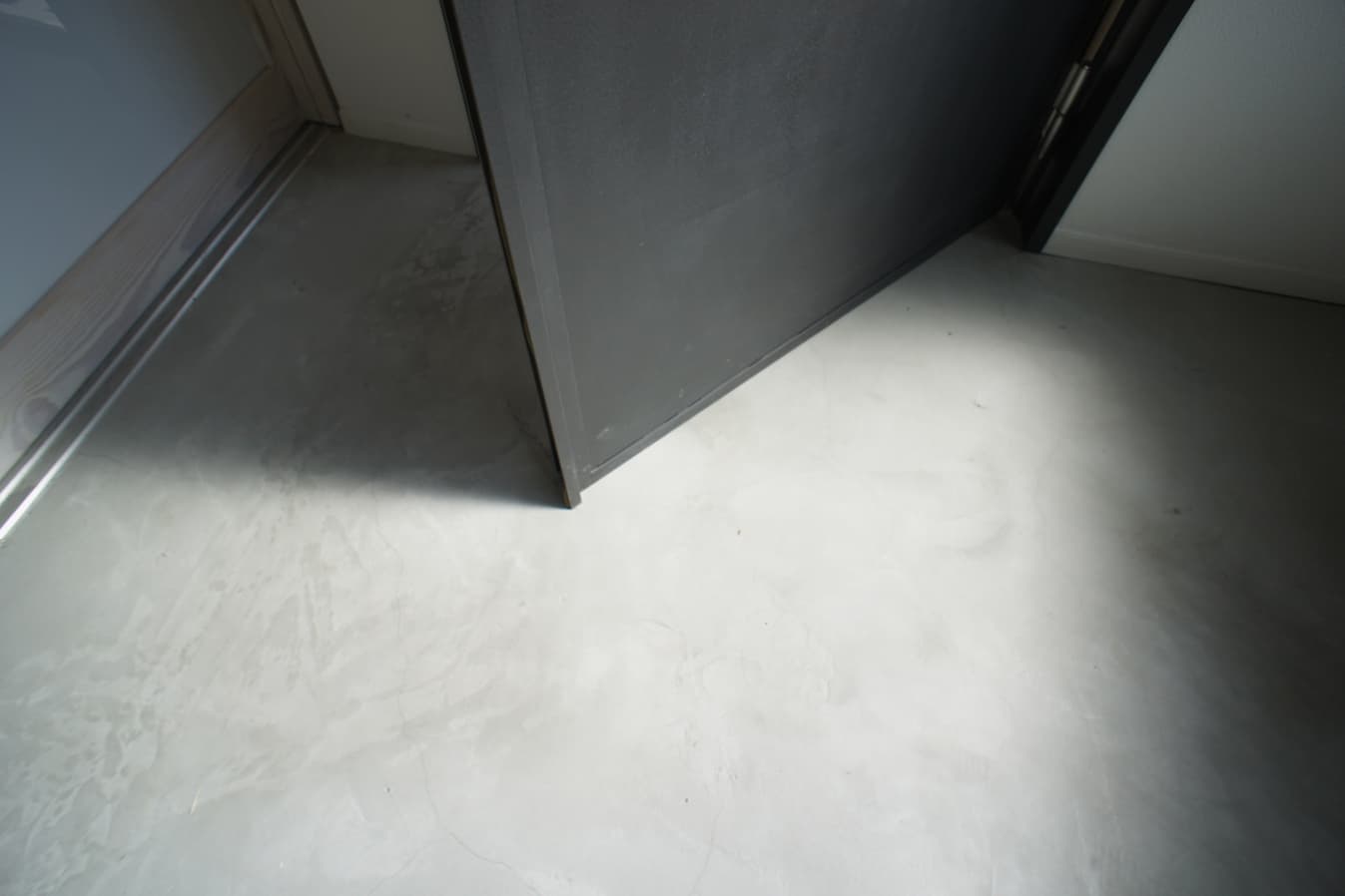 シュッペンパンザー黒塗装