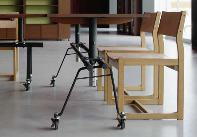 FRPベンチ脚部再利用