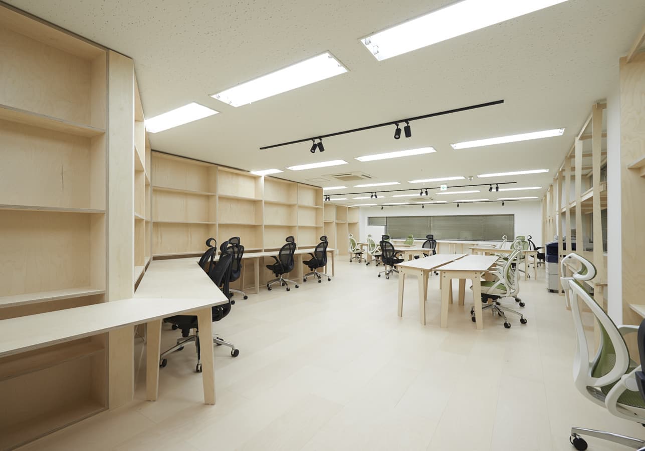 北側からワークスペースの眺め