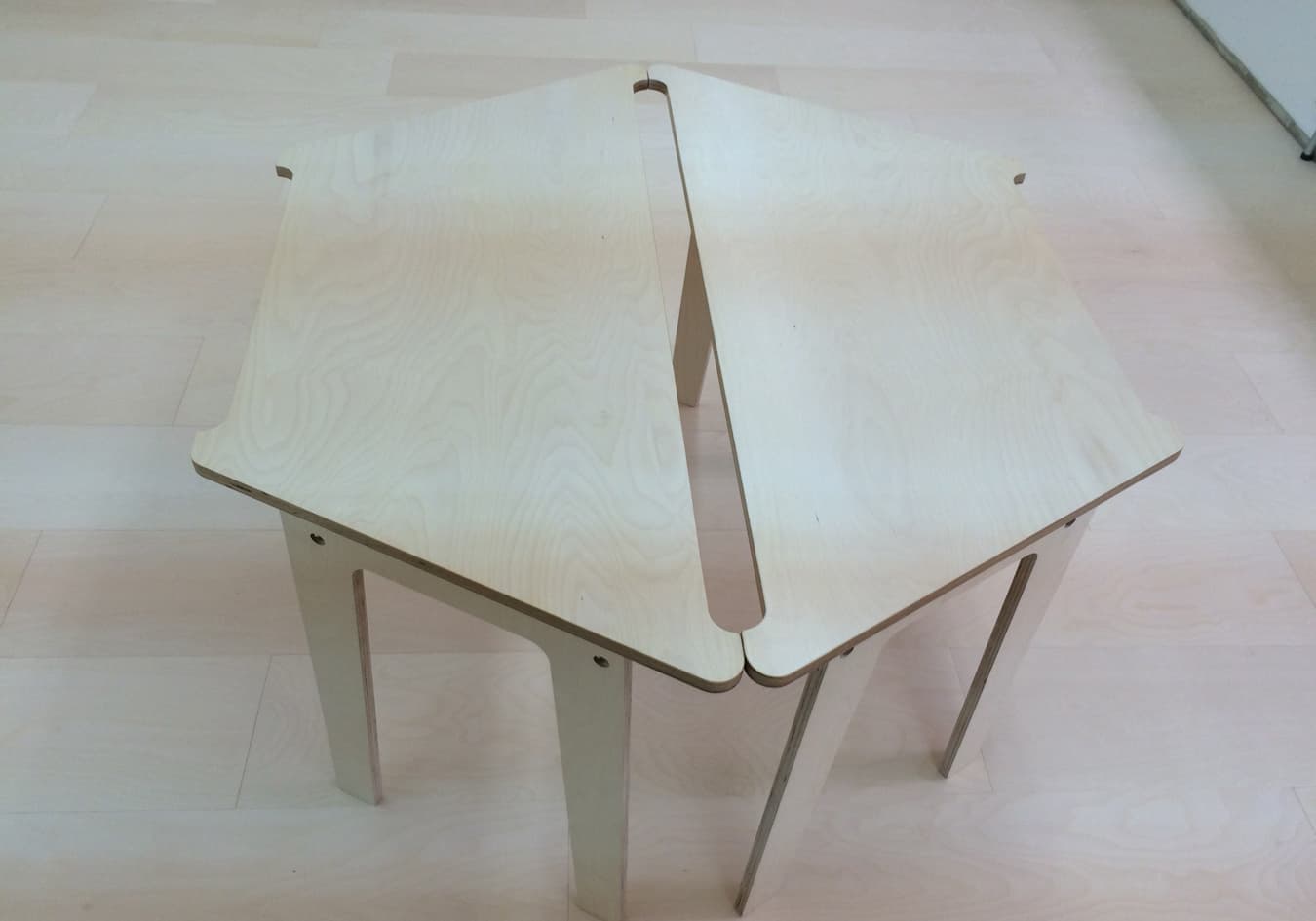 六角形オリジナルデスク