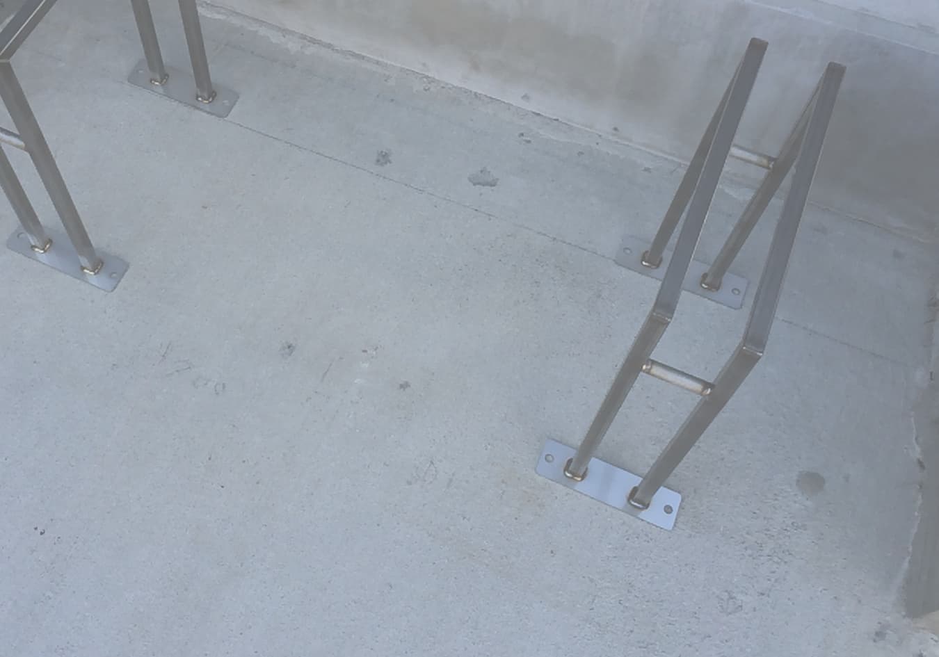 ステンレスサイクルスタンド