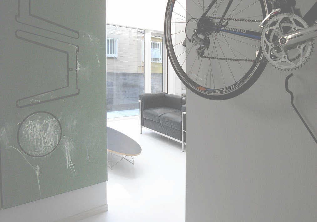 玄関自転車スペース