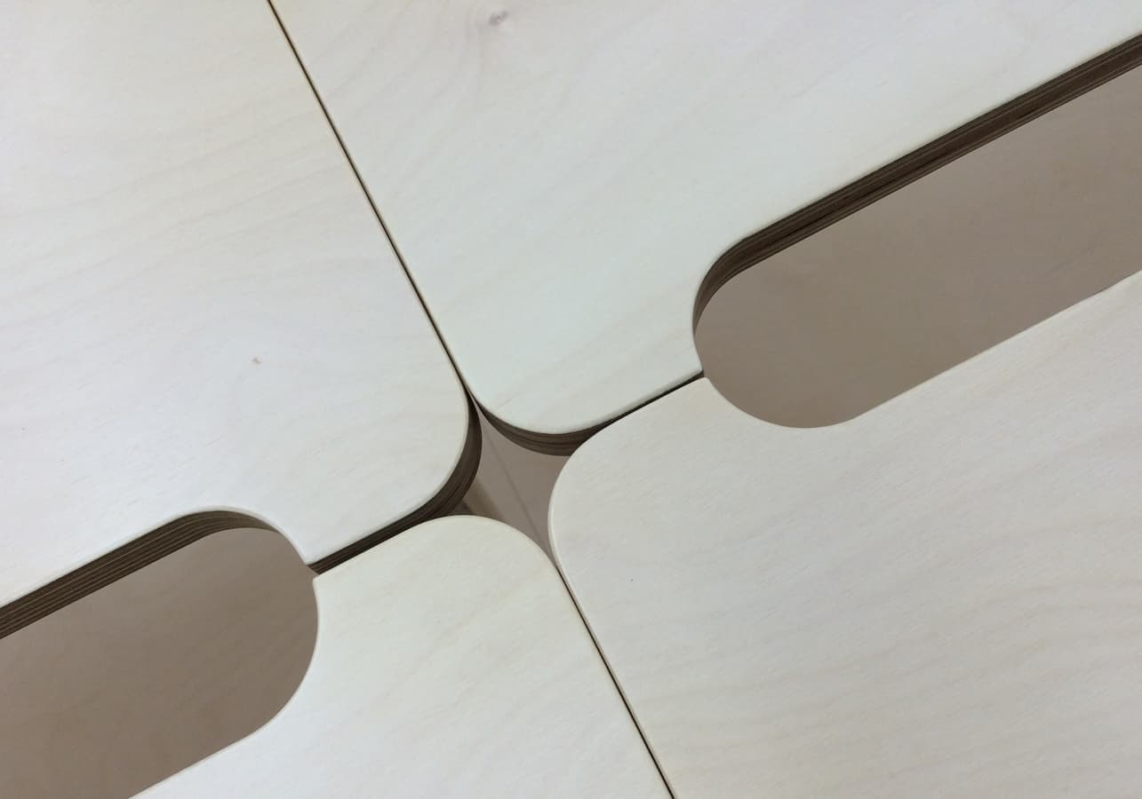 DIY組立デスク-ヘキサゴナルデスク