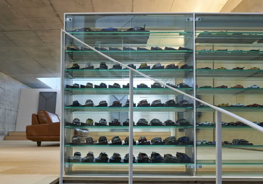 ハンドレールショウケース